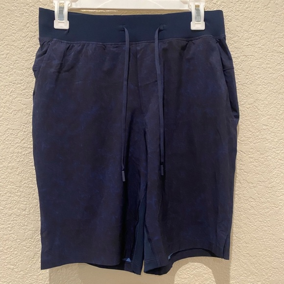 Lululemon Pace Breaker Athletic shorts mens blue linerless size small - Picture 1 of 7